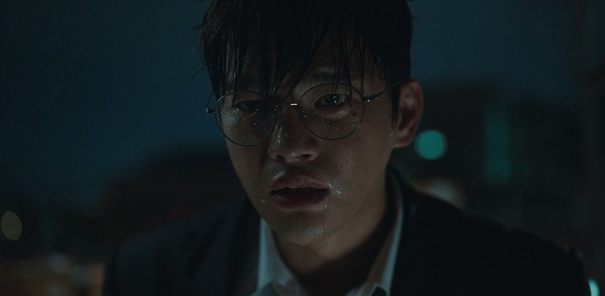 سوري نوت سوري بس غطوا على البطل