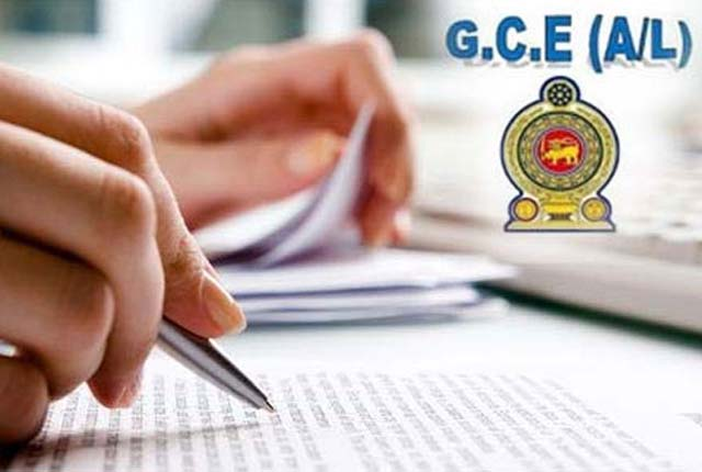 Dinaminanews's tweet image. උසස් පෙළ විභාගය ගැන විශේෂ නිවේදනයක්

වැඩිදුර විස්තර &amp;gt;&amp;gt;&amp;gt;bityl.co/N61n

#Srilanka #AdvanceLevel #lka