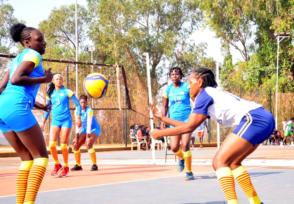 #AUUSGames23 | #Day4 | #Volleyball | #Semifinal
@UCUniversity 3-0 @OfficialMubs  
Set one 25-14
Set two 26-24 
Set three 25-16 
UCU off to final!

#VoBUpdates | #UCUMukono 
@VarsitysportsUG @Jackshots24
@uflug @MbugaSwaibu9 @ucu_sports @NetballUpdates1 @WomenVolleyUg @Ugvolley