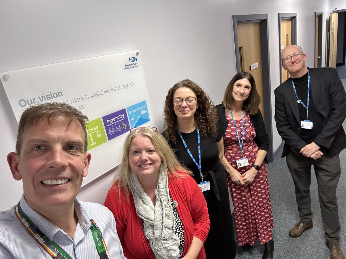 AntHassallNHS's tweet image. #PsychologicalTherapies - a vital part of our services. It was so great to meet our new #AssociateDirectors - one for each of our #Networks - precious investment to improve our care offer @PennineCareNHS #PennineCarePeople @gordonmilson @miranda_budd