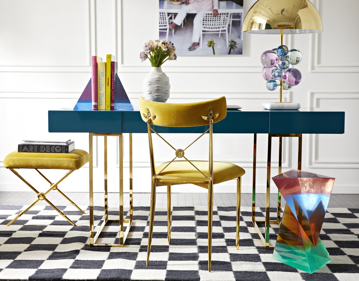 Need to brighten up your home during these gloomy winter days? Check out our list of trending decor to bring colour back into our days this season!🛋️⚡🎨

Read the full list here - hubs.ly/Q02cNW9y0

#absolutely #absolutelymags #absolutelymagazines #absolutelylondon #london