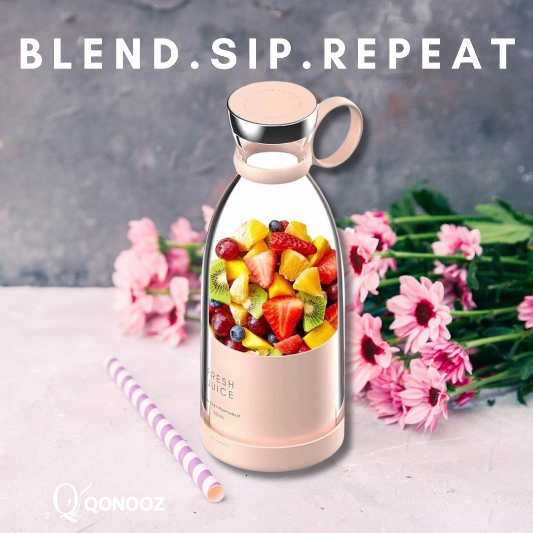 Meet the Portable Blender: your on-the-go freshness powerhouse! #SmoothieOnTheGo #BlenderEssentials