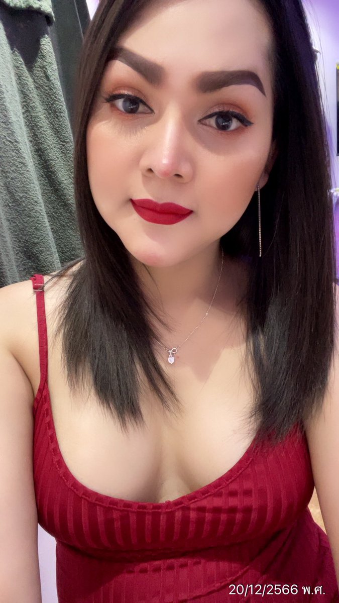 MayMandi12's tweet photo. I’m working massage body to body @alain https://t.co/yfgzPH0yM2