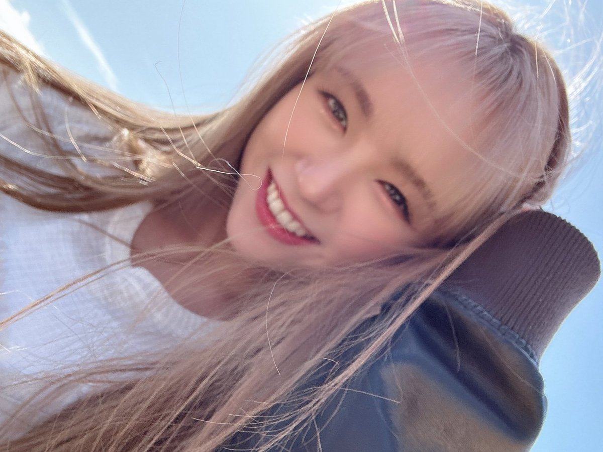 WOODZ 선배님의 Journey 커버 비하인드 사진 올려올려🤍✨🌊

#마시로 #MASHIRO 
#Kep1er #케플러