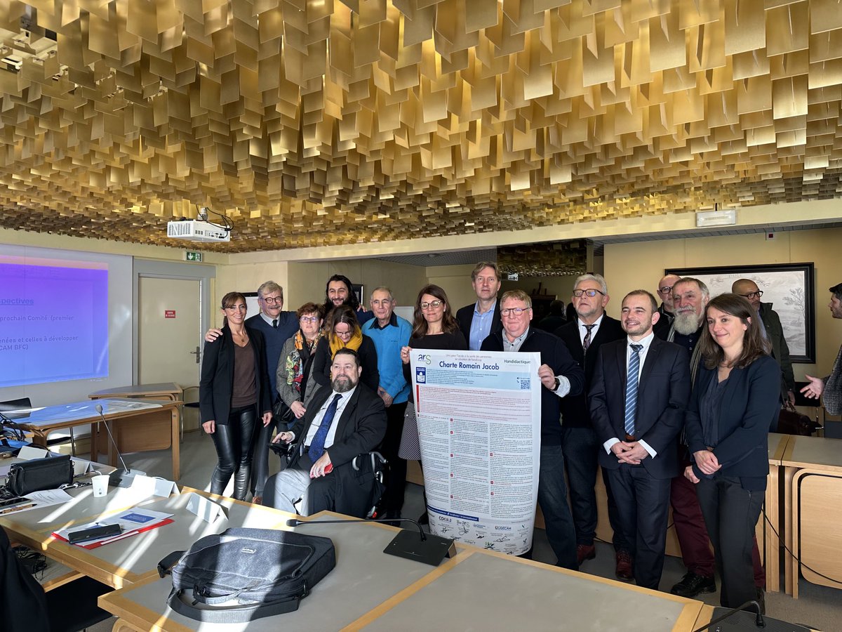 GWanwanscappel's tweet photo. Signature de la charte Romain Jacob pour le Jura, en présence de pascal Jacob. Mobilisation importante autour de l’indispensable accès aux soins des personnes en situation de handicap. Merci à Jacques Seguin président de la Mutualité qui portera ce projet. #ars bfc https://t.co/UaeEtbQWoB