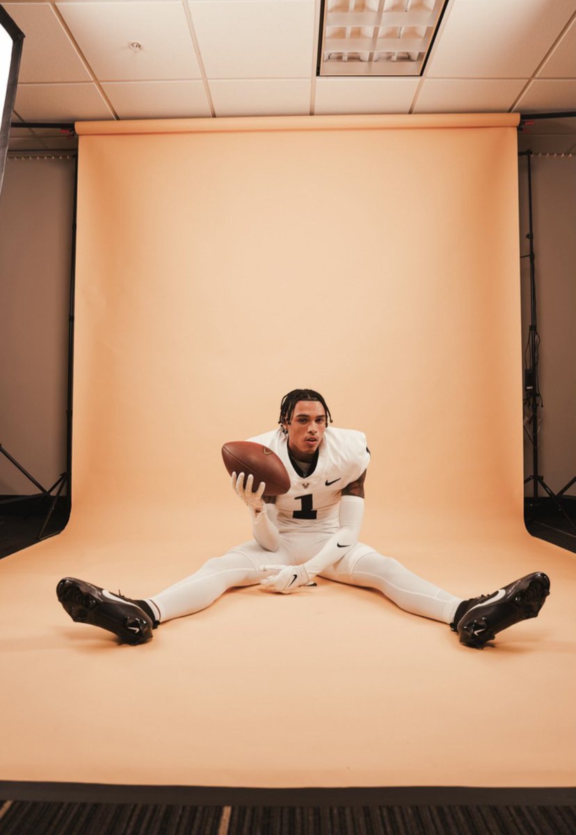 Javontae carter (@jboogie7v7) on Twitter photo #AGTG After an amazing conversation After my brothers Signing With Coach Lea and the entire staff, I am blessed to say I have earned my FIRST Offer From Vanderbilt!! <a href="/S7vs7/">SA DUCKS ELITE 7v7</a> <a href="/DEFCONTX7v7/">DEFCON 1 TEXAS 7v7</a> <a href="/Football_Steele/">Cibolo Steele Football</a> @SWiltfong247 <a href="/samspiegs/">Sam Spiegelman</a> <a href="/VandyFootball/">Vanderbilt Football</a> <a href="/bbetterperform/">B-Better Performance</a> <a href="/BamPerformance/">Bam Performance</a> #AGTG After an amazing conversation After my brothers Signing With Coach Lea and the entire staff, I am blessed to say I have earned my FIRST Offer From Vanderbilt!! <a href="/S7vs7/">SA DUCKS ELITE 7v7</a> <a href="/DEFCONTX7v7/">DEFCON 1 TEXAS 7v7</a> <a href="/Football_Steele/">Cibolo Steele Football</a> @SWiltfong247 <a href="/samspiegs/">Sam Spiegelman</a> <a href="/VandyFootball/">Vanderbilt Football</a> <a href="/bbetterperform/">B-Better Performance</a> <a href="/BamPerformance/">Bam Performance</a>