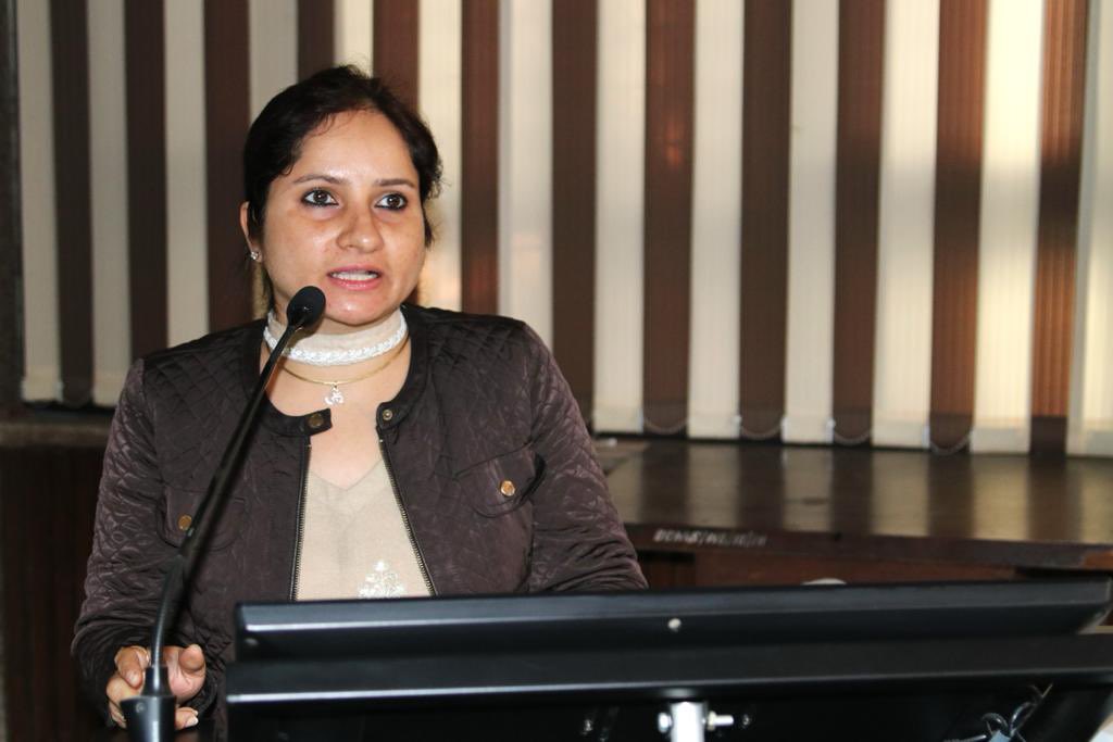 UCMSofficial's tweet photo. #UCMSMultidisciplinaryIDEAS
Dr Amit Kumar Verma, Professor & Head of Respiratory Medicine deptt, emphasised & imparted the knowledge on recent update in latent tuberculosis Dr Ankita Gupta, AP, highlighted the importance and utility of interventional Bronchoscopy https://t.co/jODujNtHEe