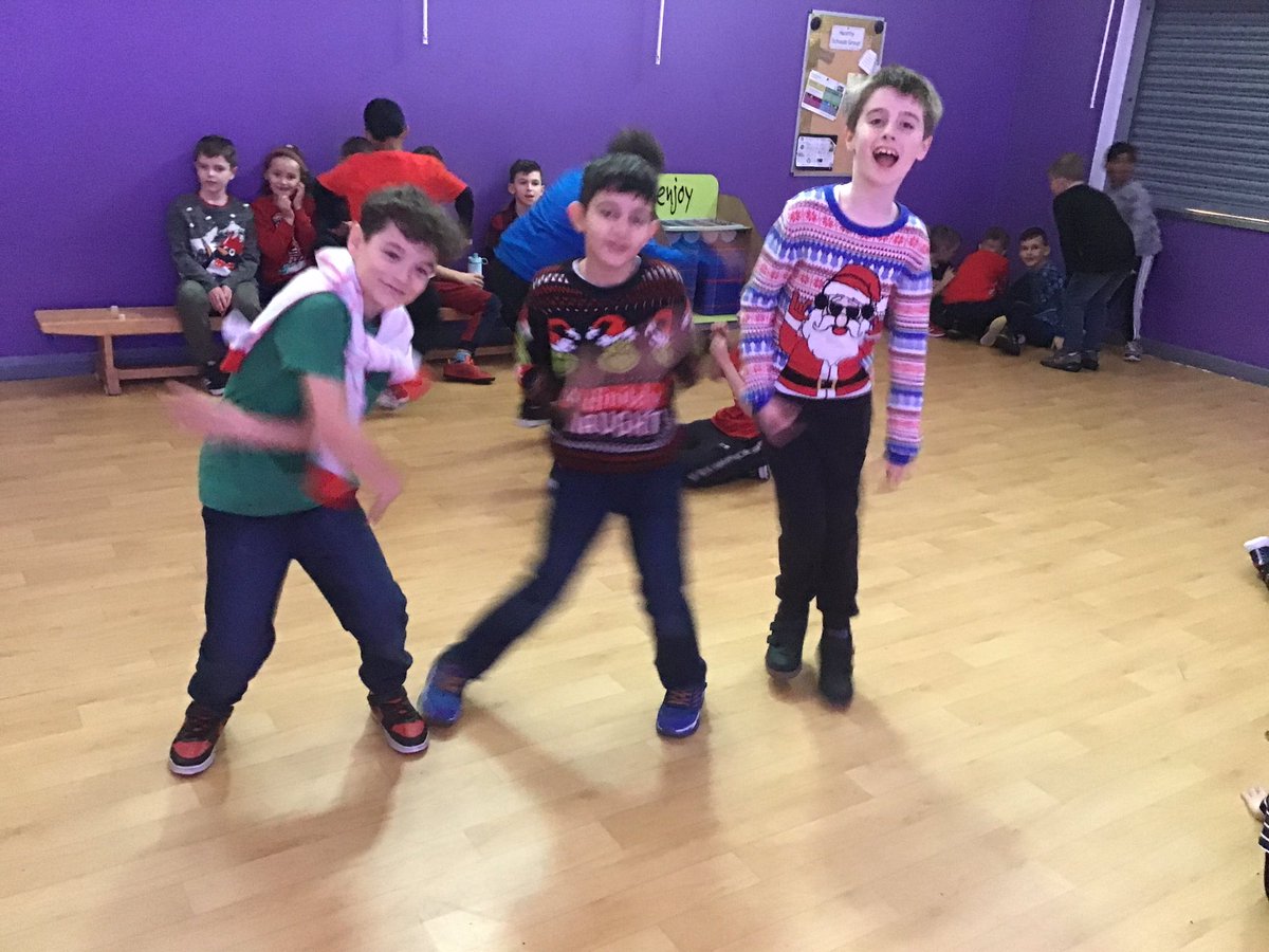 Mrs Lloyd tweet media