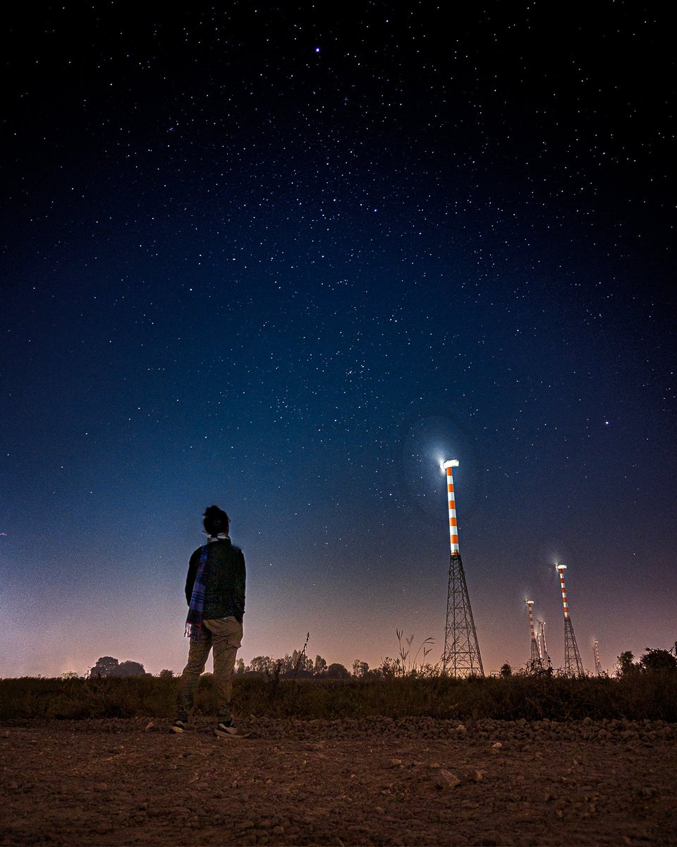 mohanrobbi's tweet photo. Under a million stars 🌠(shot on @googlepixel)
.
.
.
It's been a long time since I star gazed. This year was not good for me to star gazing. Last week, I travelled 60km from Hyderabad in the cold weather to watch the Geminids.  

#teampixel #googlepixel https://t.co/0IDildcZos