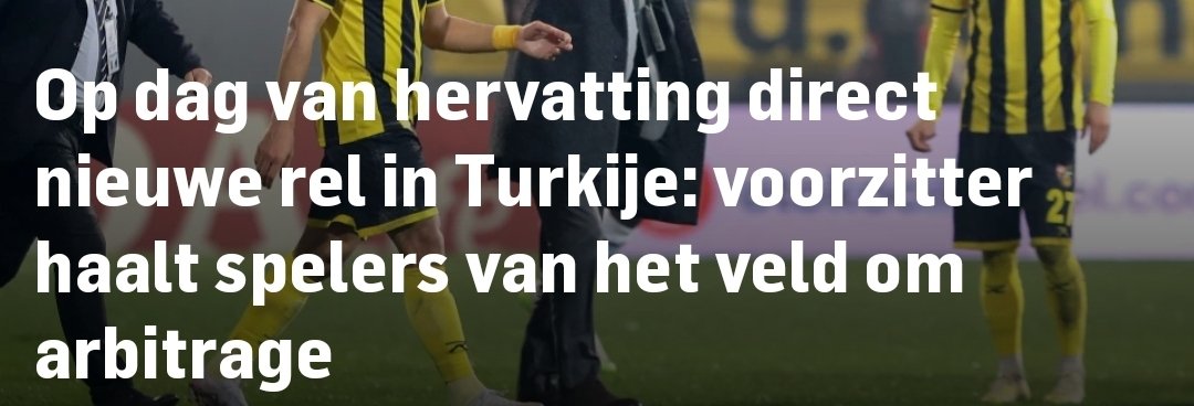 MasterHitzert's tweet photo. Misschien dat hele voetbal maar ff tijdje stilleggen in Turkije. Als voorzitters en trainers zich zo gaan gedragen, dan is het spelplezier wel compleet weg! En geen scheidsrechter die dan, terecht ook, niet meer gaat fluiten. Probleem is ook dat jeugd dit gedrag jegens https://t.co/QQpU0p08yg