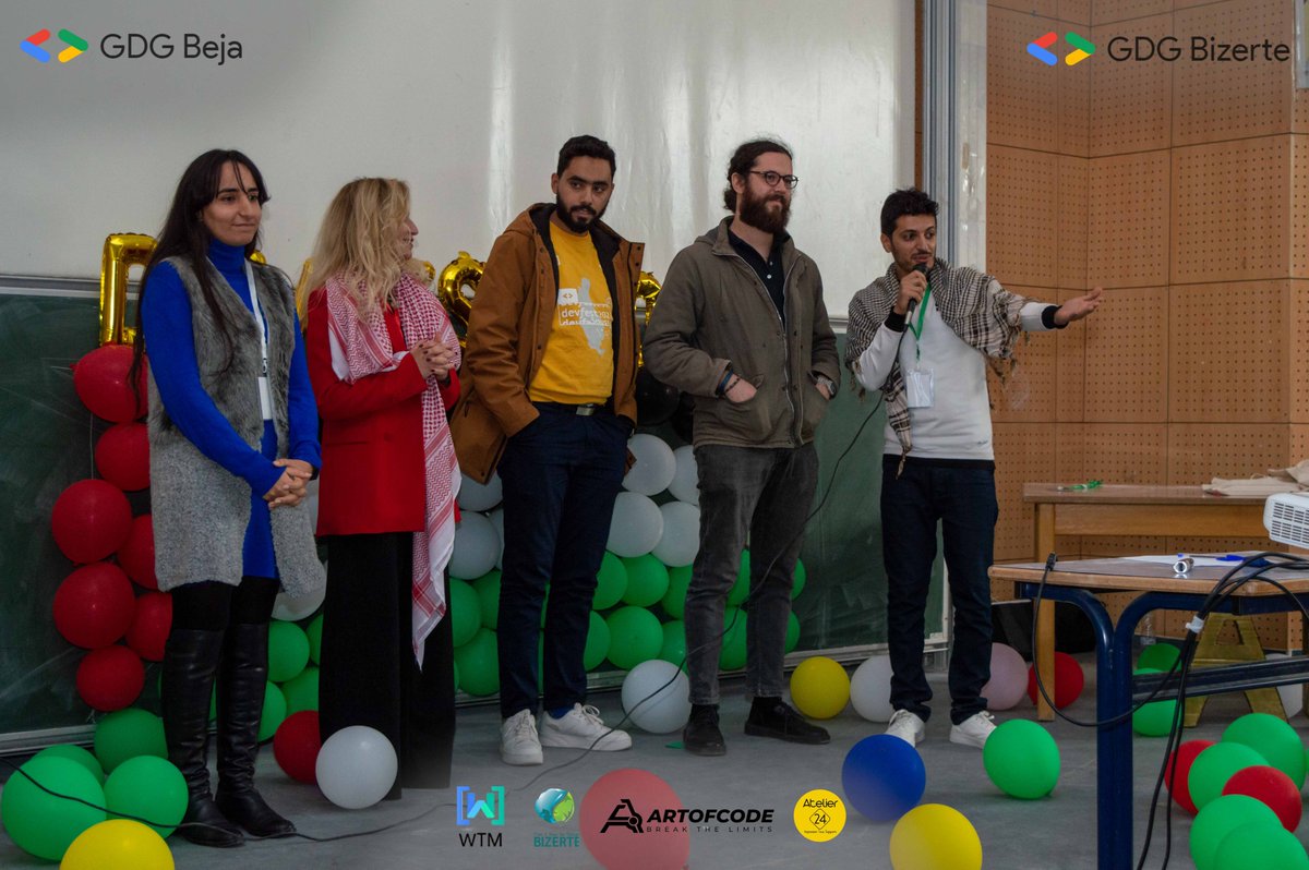 GDGBeja's tweet photo. π Huge props to our Pitch Competition participants! π A big thank you for making the event a smashing success! ππ #PitchCompetition #gdgbeja #gdgbizerte #artofcode #DevFestBejaBizerte https://t.co/fPEJgleDnB