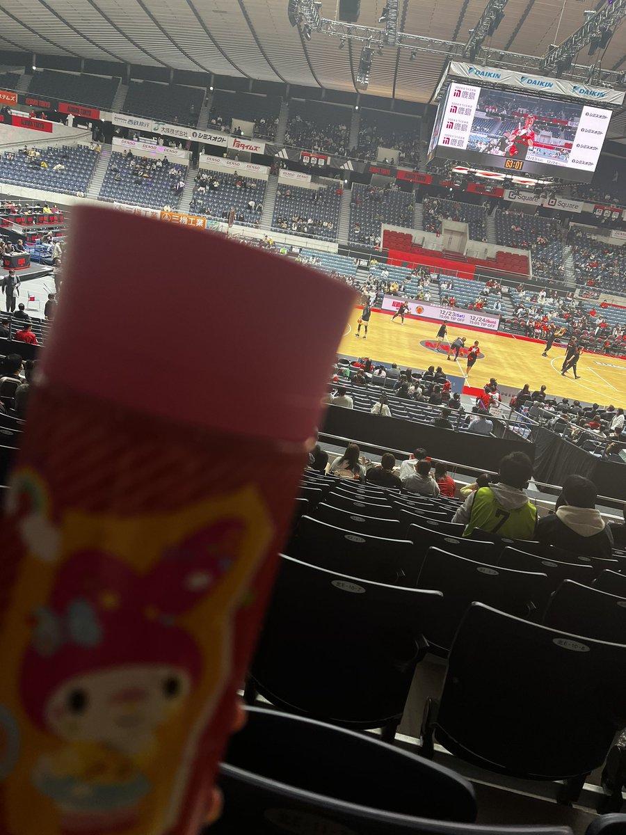 johnpiyoo's tweet photo. #マイボトル推進プロジェクト
アルバルク東京vsレバンガ北海道 🔥🔥🔥 https://t.co/Xoa6Yo5PiE