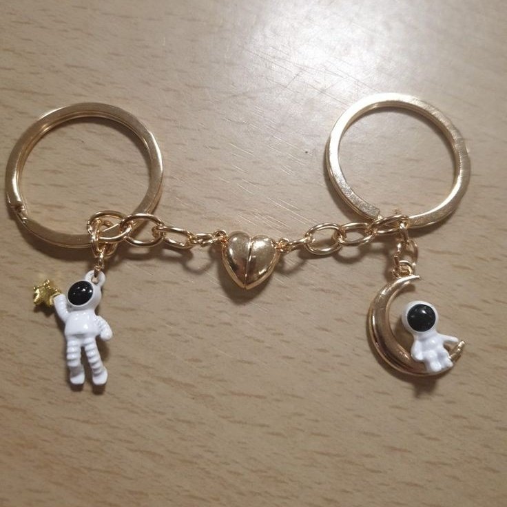 ⠀ ⠀ 
 ⠀ ⠀to : <a href="/MataEuforia/">강、Dae-Hyun.</a>
 ⠀   📩 : Happy birthday, sayang. Aku akan pulang nanti malam. Tunggu aku, ya? Aku sayang Dae-Hyun. <3
 ⠀ ⠀  ⠀ ⠀ ⠀ ⠀