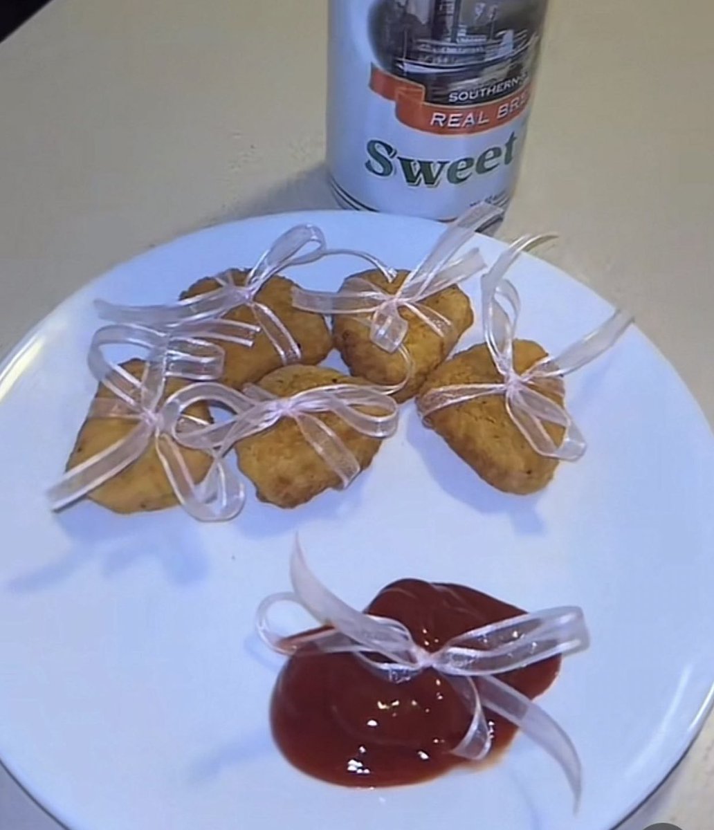 girl dinner