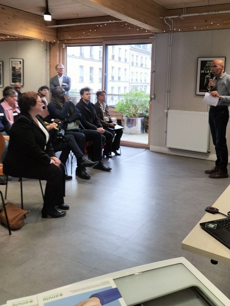 🩺MATÉRIEL MÉDICAL #Réconditionné🦽
Inauguration d'<a href="/EnvieAutonomie/">ENVIE Autonomie</a> au 10 bis rue Julien Lacroix qui participe à réduire les déchets, comme son voisin #EnvieLeLabo :
✔️ Remise en état du matériel destiné à la déchetterie
✔️ Vente à prix accessibles de matériel médical de qualité