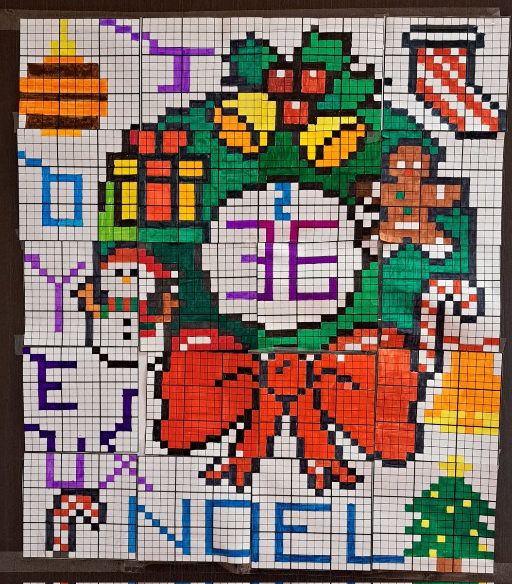 1_Prof_2_Maths's tweet image. A l&apos;occasion d&apos;un dernier travail d&apos;accompagnement personnalisé en Maths, les élèves de 3e2 ont réalisé un Pixel Art collaboratif sur le thème de Noël et vous souhaitent de joyeuses fêtes de fin d&apos;année ! #collaboratif #APmaths