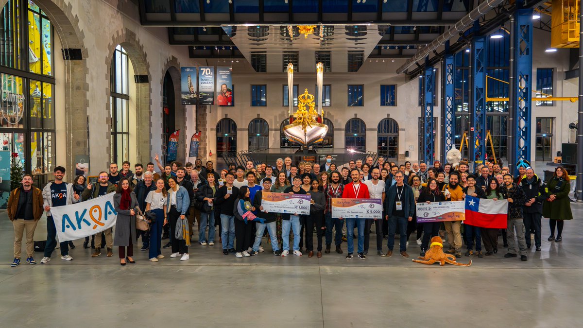 Ocean Hackathon® 2023: 13 teams from around the world come together for the Grand Finale.
Congratulations to the teams and winners:
🥇 1st place: Toulon (France
🥈 2nd place: Concepción (Chile)
🥉 3rd place: Kuala Lumpur (Malaysia)
➡ For more information: campusmer.fr/news-ocean-hac…