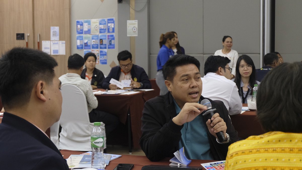 UNDPThailand's tweet photo. Kicked off the SDG Integration training and knowledge exchange 📍in Phetchaburi province with the government and private sectors, civil society organizations, and local stakeholders from 15 pilot provinces.
#SDGLocalTH 🎉 https://t.co/qucBVOSPUm