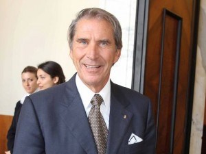 crpiemonte's tweet photo. L'11 gennaio 1947 nasce a #Predosa (Al) Giacomo Crosa, giornalista sportivo e atleta specializzato nel salto in alto #storiedelpiemonte https://t.co/fY1Gd3e6KD