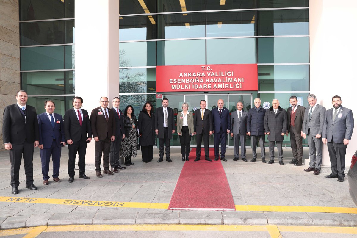 Ankara Ticaret Odası Başkanı <a href="/GurselBaran/">Gürsel Baran</a>, Meclis Başkanı <a href="/mustafaderyal/">Mustafa Deryal</a> ve ATO Heyeti ile birlikte <a href="/AnkaraValiligi/">T.C. Ankara Valiliği</a> Yardımcısı-Esenboğa Havalimanı Hudut Mülki İdare Amiri Murat Soylu’yu ziyaret etti.

<a href="/dhmikurumsal/">DHMİ Genel Müdürlüğü</a> Esenboğa Havalimanı Başmüdürü Hamza Demir, <a href="/TAVairports/">TAV Airports</a> Esenboğa