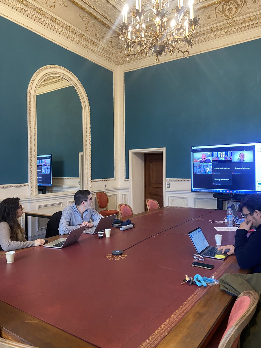 Tweet media one