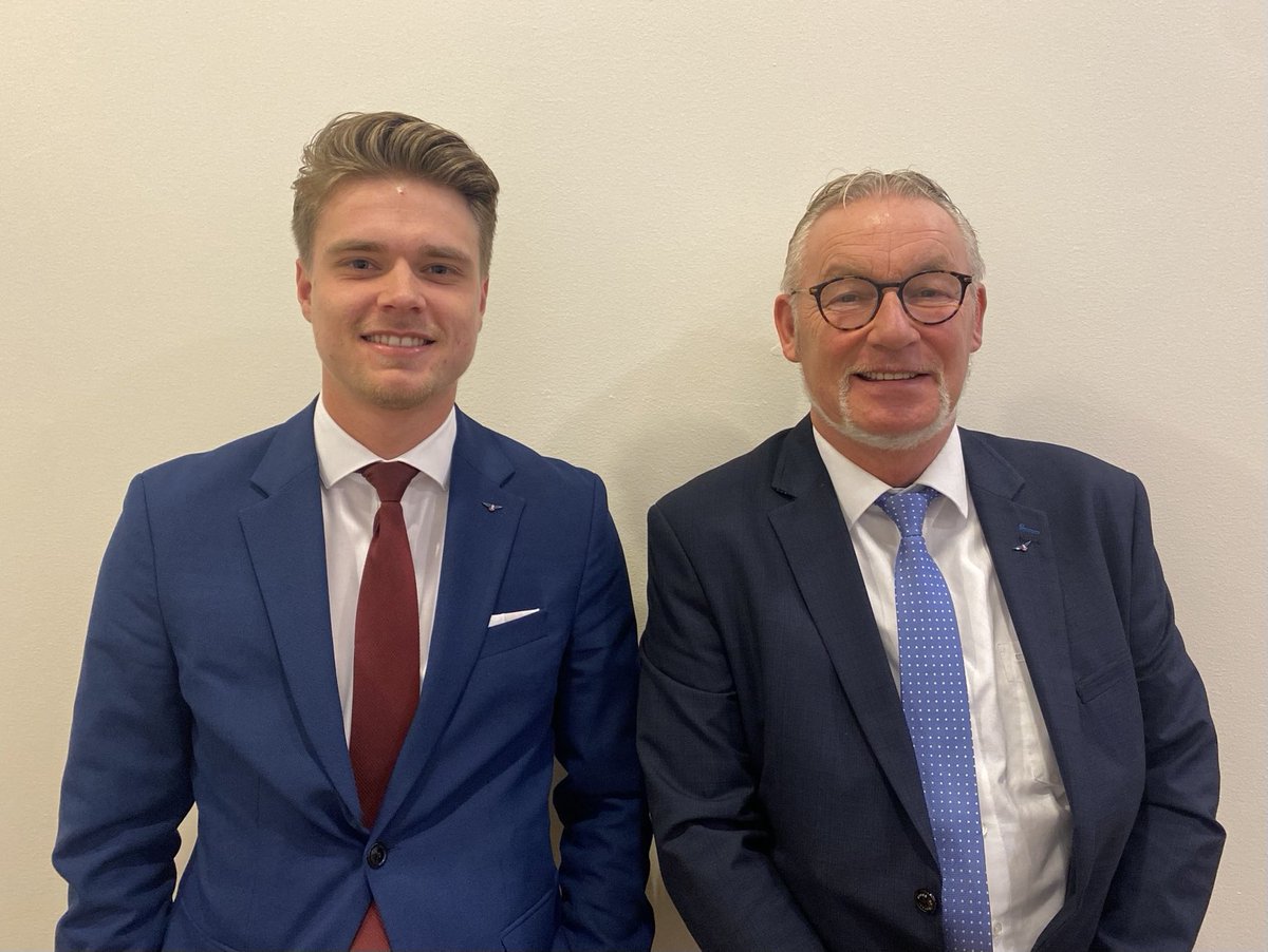 We nemen vandaag afscheid van Statenlid Max Aardema van <a href="/pvvfrl/">PVV Fryslân</a>. Jeffrey Graansma nimt syn plak yn. Wolkom en oant sjen! 💐