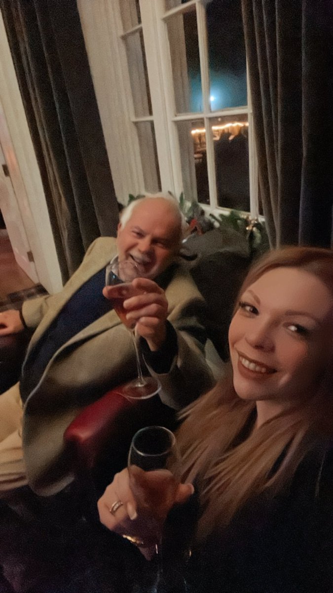 Happy birthday to my incredible dad <a href="/Maeldune_991/">Stephen P. Nunn 💙</a> see you soon ❤️ xx