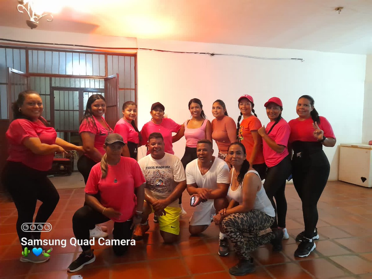 ccabrera76's tweet photo. Saludos desde Las Mercedes del Llano Edo  Guarico.    #Vida y Salud#  trotamos para vivir más.!!! que viva el #Deporte.  Están invitados amigos del Noticiero Televen en especial a la amiga Gaudy y Cruzmila  al señor Carlos y el amigo Salmeron que viva el Deporte ... https://t.co/IleNMQX03q