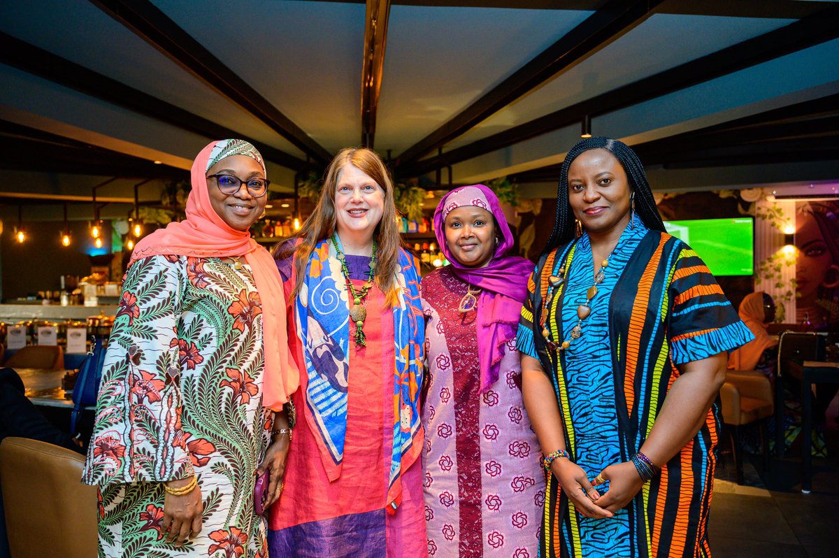 SheForumAfrica's tweet image. Strengthening Country-Led Partnerships

L-R: Dr. @aminadorayi Country Dir. Pathfinder Nigeria, @QuamLois President/CEO @PathfinderInt Dr. Sakina Bello, TA, Pathfinder NG with Ms. @InimfonEtuk Founder, She Forum Africa during the recent visit of Pathfinder CEO to Nigeria
#ICommit