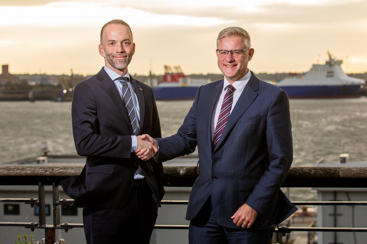 Stena Line signs major deal with Peel Ports to operate at Heysham Port until 2100. 🚢 Stena Line will continue to run its 2x daily service from Belfast-Heysham boosting capacity with brand new greener vessels from 2025. Read more: lnkd.in/ej2z7xyJ