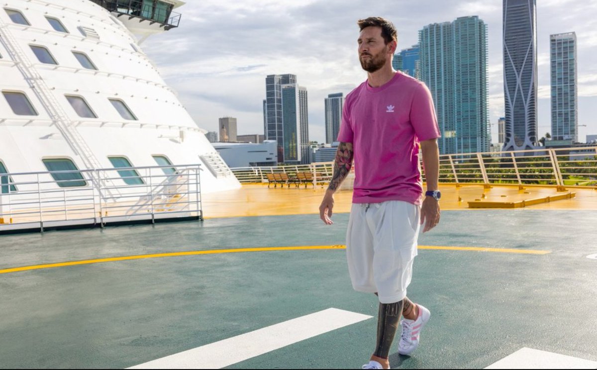 aereobarato's tweet image. Dos íconos se unen: la relación entre Messi y el crucero más grande del mundo ✈👑⚽️

Nota completa👉 aereobarato.com/dos-iconos-se-…

#blogdeviajes #viajes #turismo #tipsdeviajes #noticiasturismo #noticiasviajeras #noticiasturismo