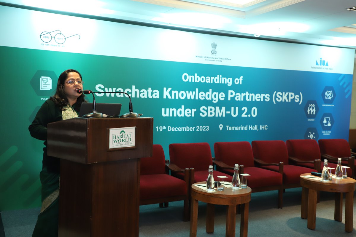 NIUA_India's tweet photo. @NIUA_India organised a session on 19 Dec'23, for 23 Swachhata Knowledge Partners (SKPs) for implementation of capacity building & IEC initiatives of SBM 2.0
@dkundu1 Dir NIUA, set the stage for collaborations in domains of #SolidWasteManagement & #UsedWaterManagement. https://t.co/73IYh77AZ6