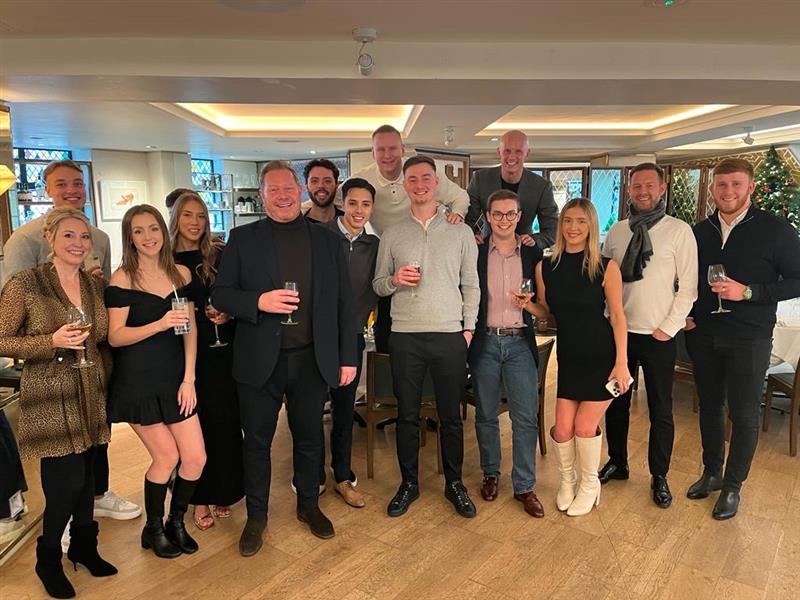 It's beginning to look a lot like Christmas 🎄

What's better than celebrating another great year with an even better team. 

Thank you all very much for your efforts throughout 2023, here's to 2024!

#Teamcelebration #Christmas #2024