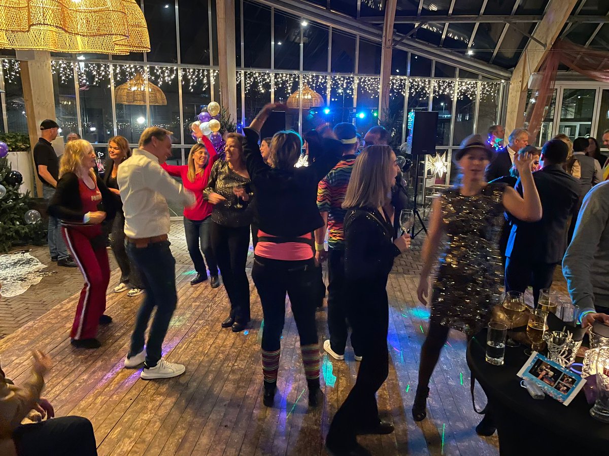 25th anniversary of IFS Benelux! 🎉🥳💜 

Recently, IFS Benelux celebrated its 25th anniversary. We looked back on all the successes, reminisced about the most beautiful memories and enjoyed some food and drinks. #MakeYourMoment #TeamPurple #MomentOfService