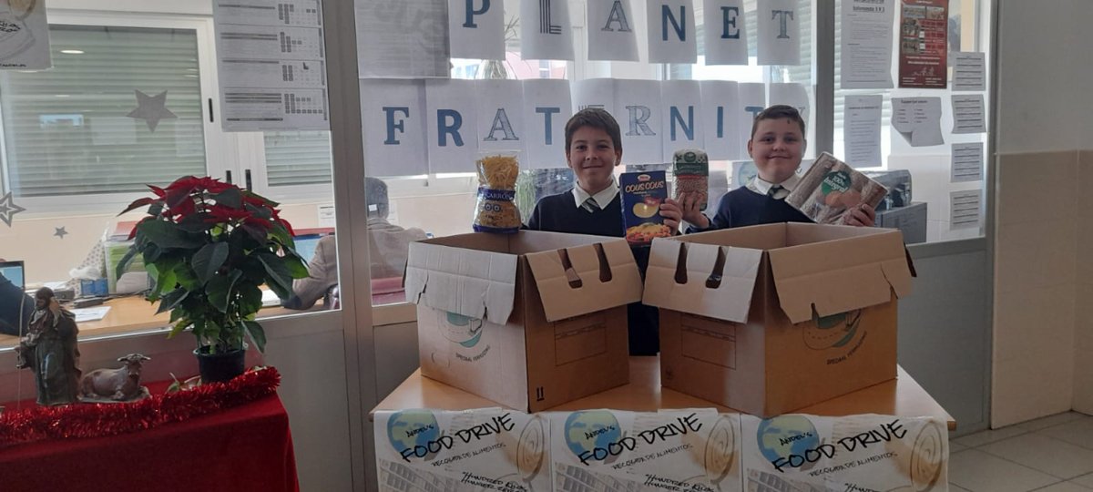 AndelColegio's tweet image. Planet Fraternity: Zero Hunger.

Como colofón a nuestro proyecto de hermanamiento con el colegio indio St. Xavier&apos;s Bathinda, nuestros alumnos de 1 de la #eso hacen entrega de alimentos a #Cáritas en la parroquia de San Josemaría.

#andelsoyyo #voluntariado @planetfraternity