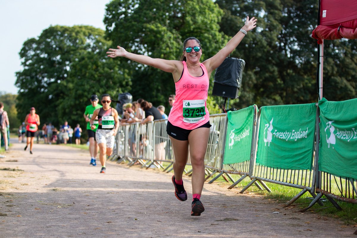Happy New Year! ✨ Looking for a new outdoor challenge? Pop those trainers on, start training and book your place on the Westonbirt 10k run taking place 23 May 2024 🏃‍♀️🏃‍♂️ ➡️ forestryengland.uk/westonbirt/10k #running