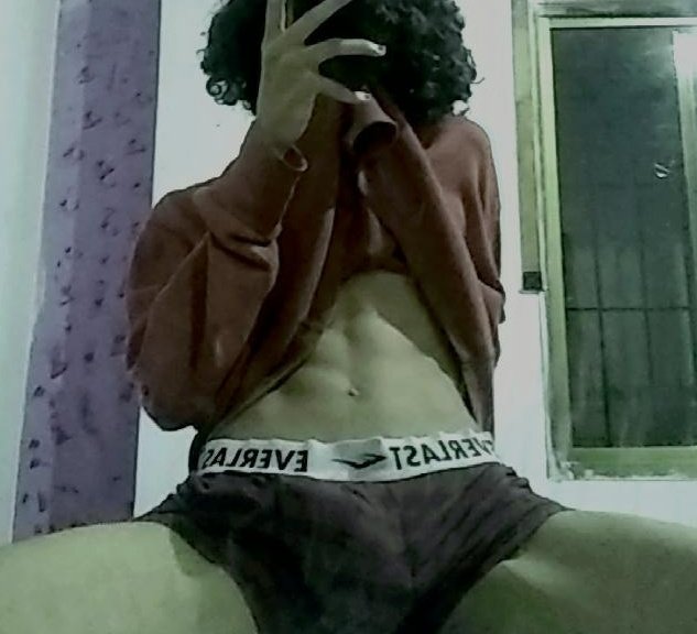 Because I'm bored.... Hi https://t.co/XH7wLKBkcF