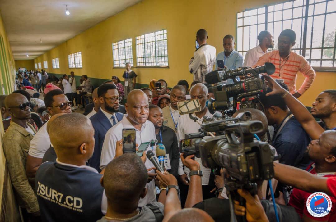 « Nous exigeons que les gens votent dans tous ces bureaux de vote. S’il y a des bureaux où les gens ne votent pas, nous n’accepterons pas ces élections. Je serai haut devant la contestation. La vérité des urnes doit prévaloir. Je suis et je resterai l’homme de la vérité des