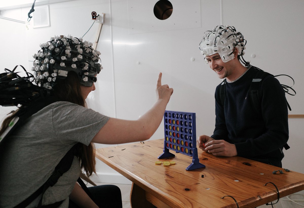 Christmas has come early - 3 new roles in the OPM lab at UCL @WCHN_UCL. Help to transform OPMs into a force for naturalistic neuroscience 🧠. Exciting times ahead! #pleaseRT

1. ucl.ac.uk/work-at-ucl/se…

2. ucl.ac.uk/work-at-ucl/se…

3. ucl.ac.uk/work-at-ucl/se…