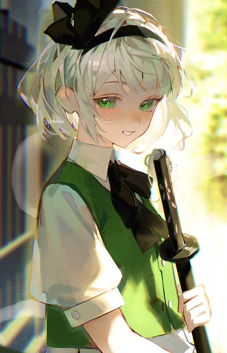 konpaku youmu ,konpaku youmu (ghost) 1girl solo green eyes weapon short hair sword short sleeves  illustration images