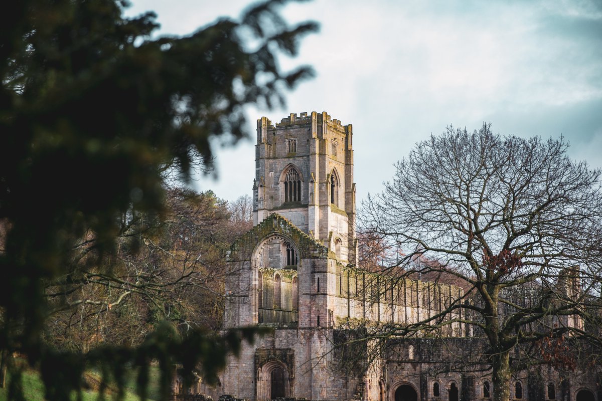 ❗️ Important update Due to the high forecast winds, Fountains Abbey and Studley Royal will be closed tomorrow, Thursday 21 December. We recommend checking in with our social media channels or website before your visit for the most up to date information on emergency closures.