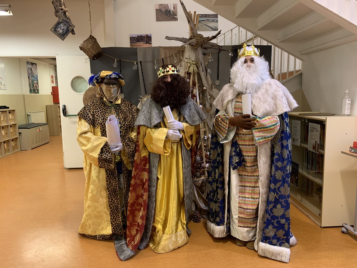 Pere4t's tweet photo. Aquests dies hem tingut dues visites ben especials. Quantes emocions!!! https://t.co/qeL9khBXtJ