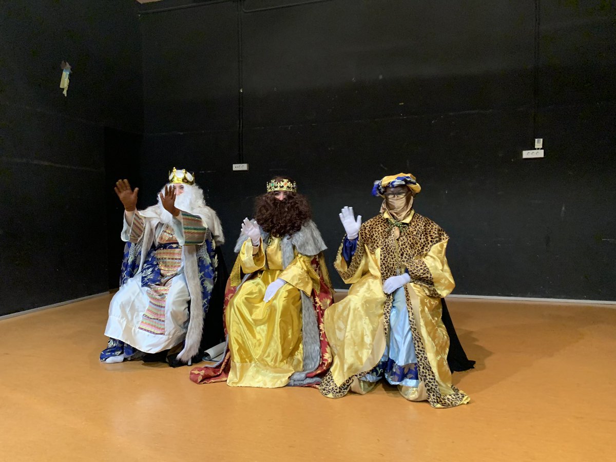 Pere4t's tweet photo. Aquests dies hem tingut dues visites ben especials. Quantes emocions!!! https://t.co/qeL9khBXtJ