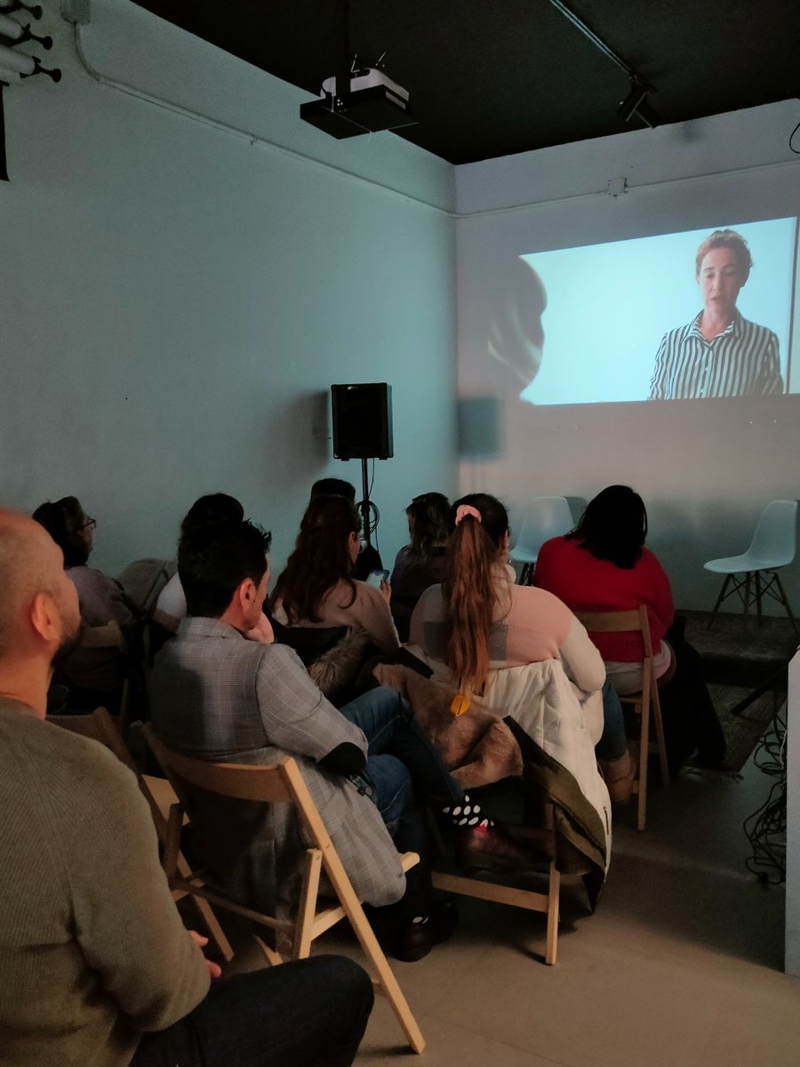 Aso_Progestion's tweet photo. Felices de estar en la presentación en Madrid de nuestro documental "No soy de aquí", del proyecto 14 preguntas! En los próximos días podréis verlo en nuestras redes! https://t.co/QdUtQuGv9d
