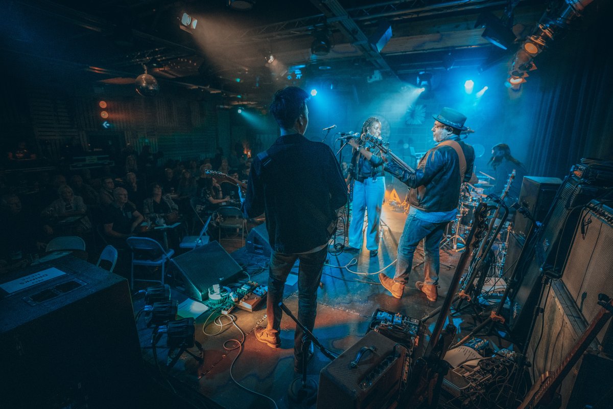 Wishing our fans a Merry Xmas and thank you for coming to our shows this year! It's been a great year and we look forward to the next one!