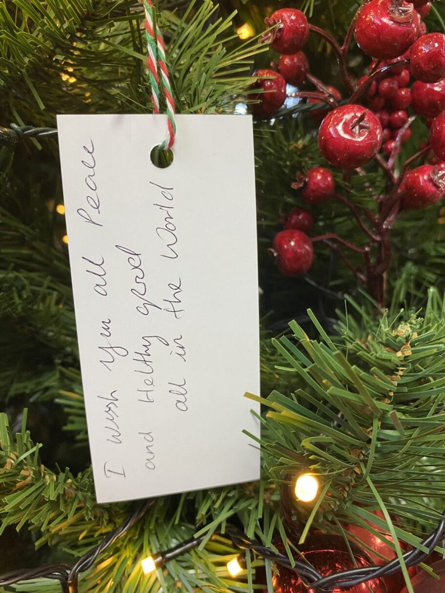 welcomebreak's tweet photo. Across our Welcome Break locations, our Team Members and customers have loved reading your Christmas wishes! ๐
On your journeys this Christmas, stop off and write a wish, and weโll pass it onto the main man himself to make your wishes come true๐
๐ผโจ
#WelcomeBreak https://t.co/kWBnm5mhZ4