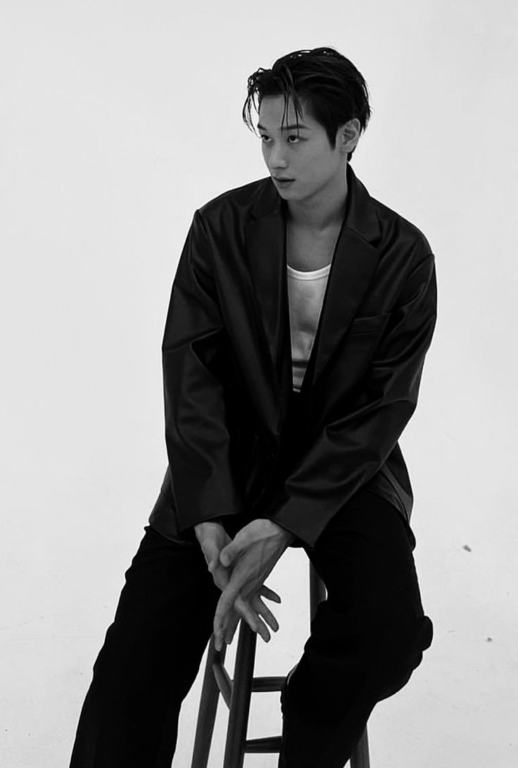 Getting back into modeling after a tough stint with my main job. Seems like I've still got the knack for style, haha.