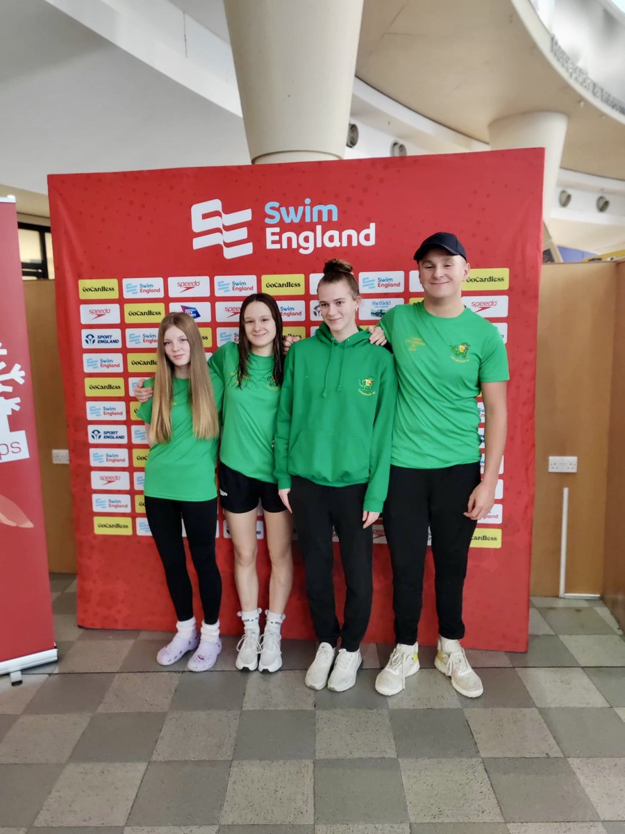 LAST competition of the year complete, SE National Winter Championships. 20 swims in total 70% PBs most of which were set only 6 weeks ago at NW Winter Champs!  50% of swims converted to finals, 5 Para with 1 Silver and 2 Bronze by a 13yr old. Cont..