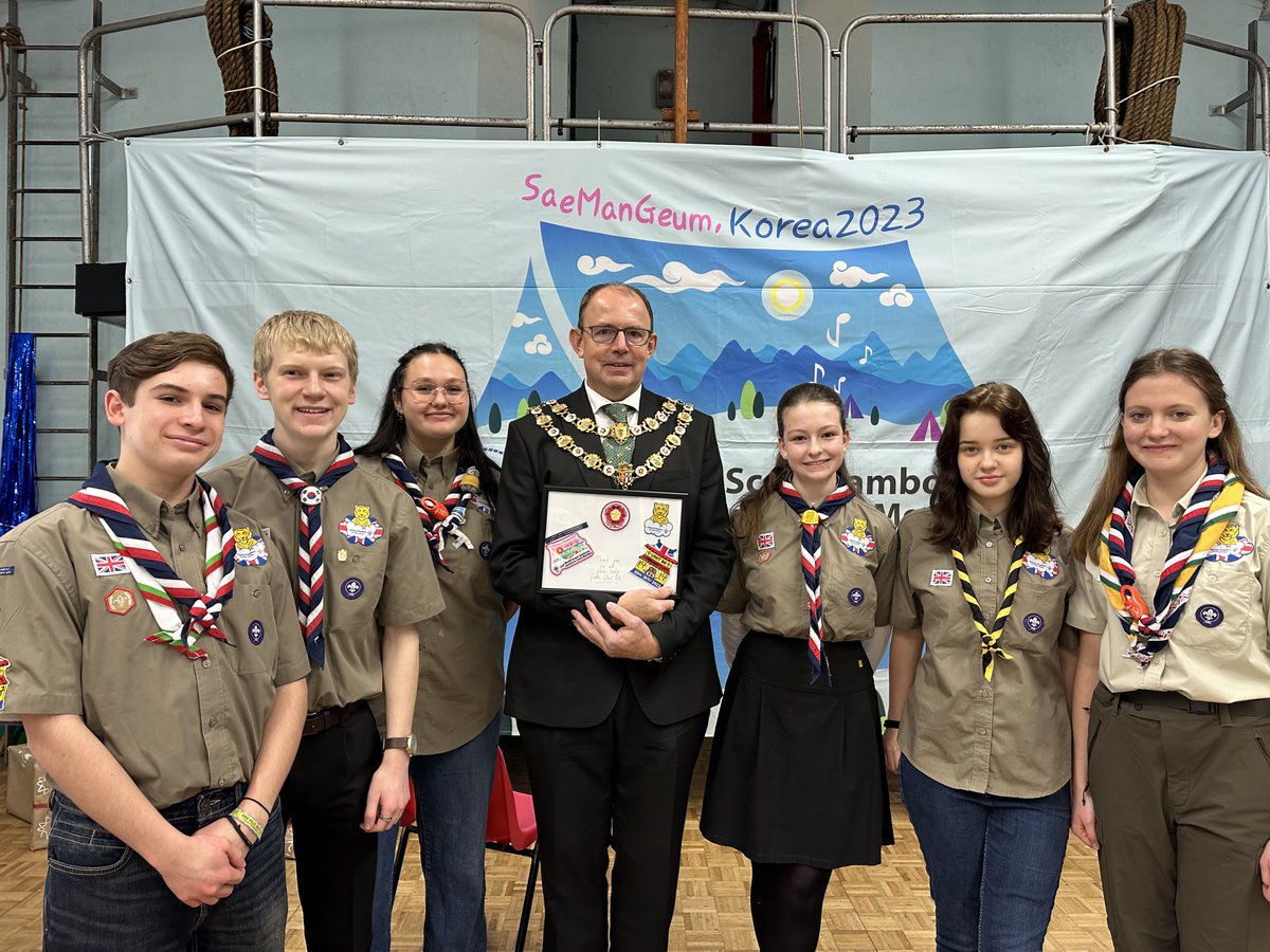 The Mayor enjoyed meeting with Scouts who had been to the World Scout Jamboree held in South Korea this summer. @RoyalSutColTC supported the trip through our Community Grant Scheme. Huge congrats to all the young people & scout leader who represented the town at the Jamboree