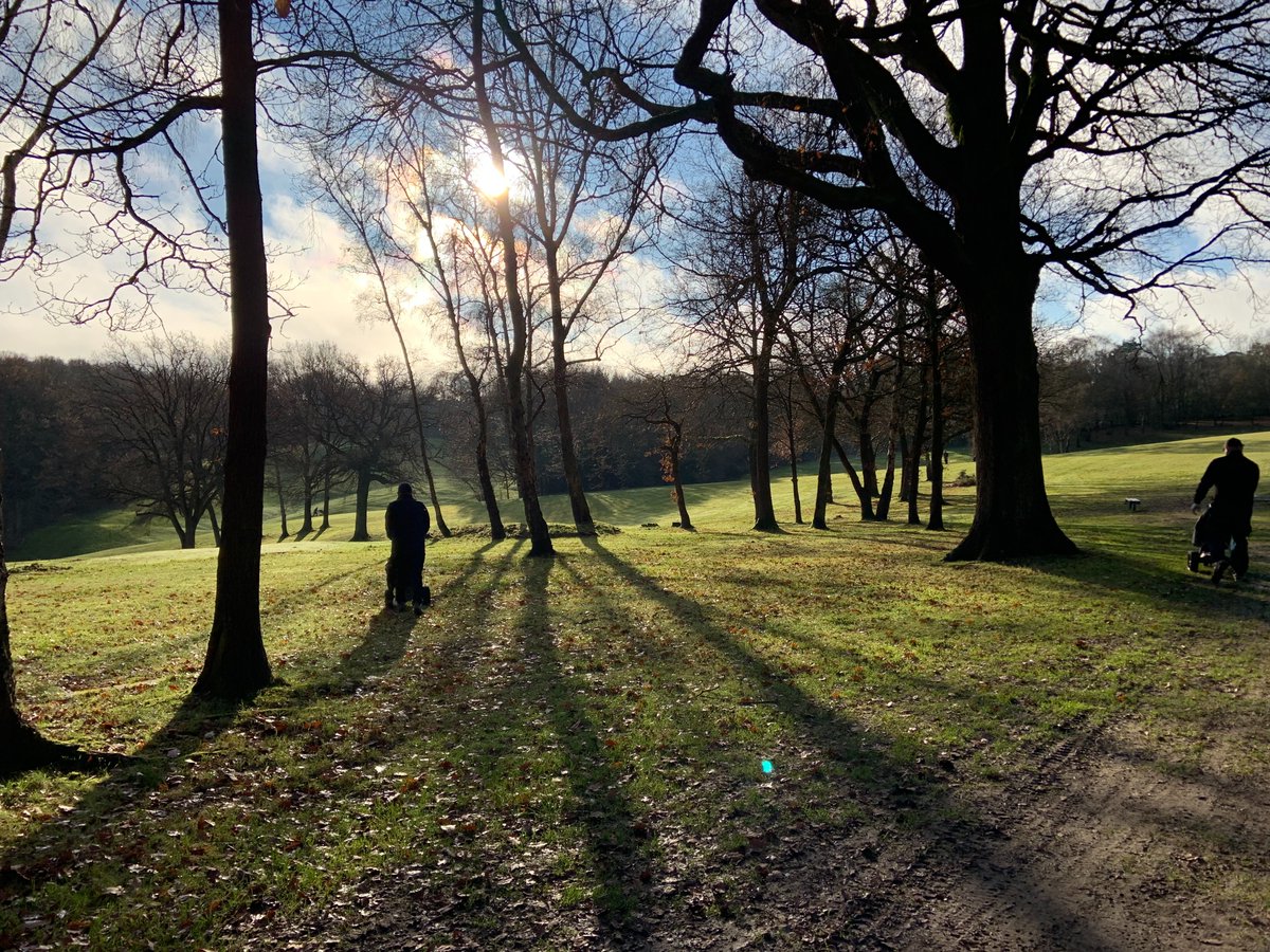 ClubRedditch's tweet photo. A great shot of the 9th &amp; Course, yesterday afternoon at Pitcheroak Golf Course in the December Monthly Medal #golfinredditch #golfinworcestershire #christmas2023 #wintergolf https://t.co/kQdLEDJWjs